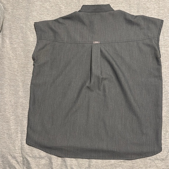 FIGS Graphite Scrub Set - Picture 3 of 8